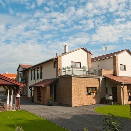 Anita Home Gyenesdias Ngoại thất bức ảnh