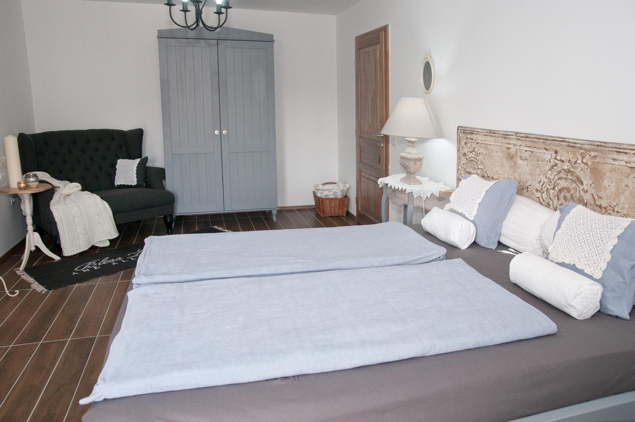 Anita Home Gyenesdias Ngoại thất bức ảnh
