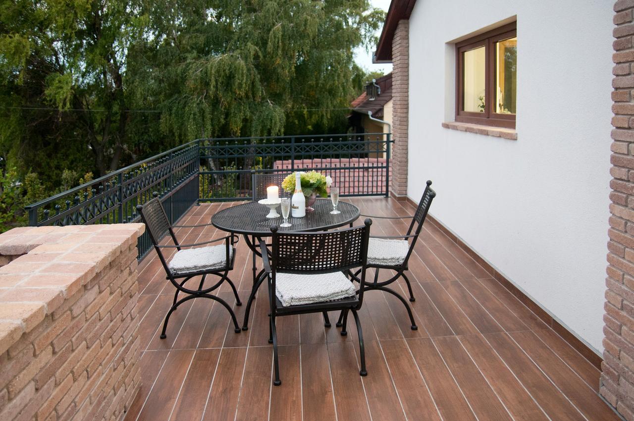 Anita Home Gyenesdias Ngoại thất bức ảnh